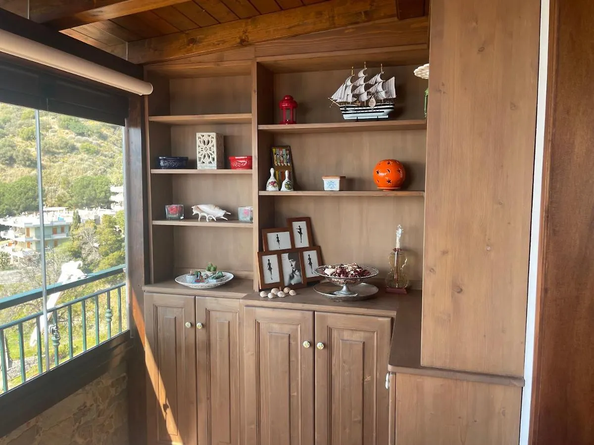 Casa Vacanze Cuzari Apartment Letojanni