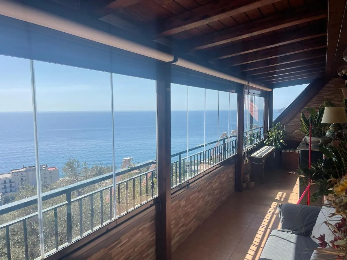 Casa Vacanze Cuzari Apartment Letojanni