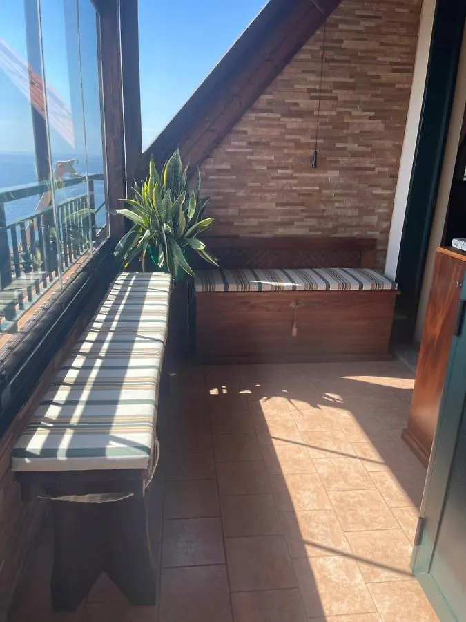 Casa Vacanze Cuzari Apartment Letojanni